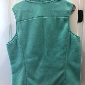 Vineyard Vines turquoise vest